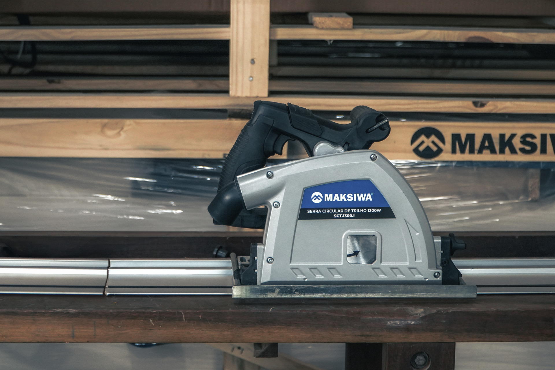 Banner - SCT 1300 - 1